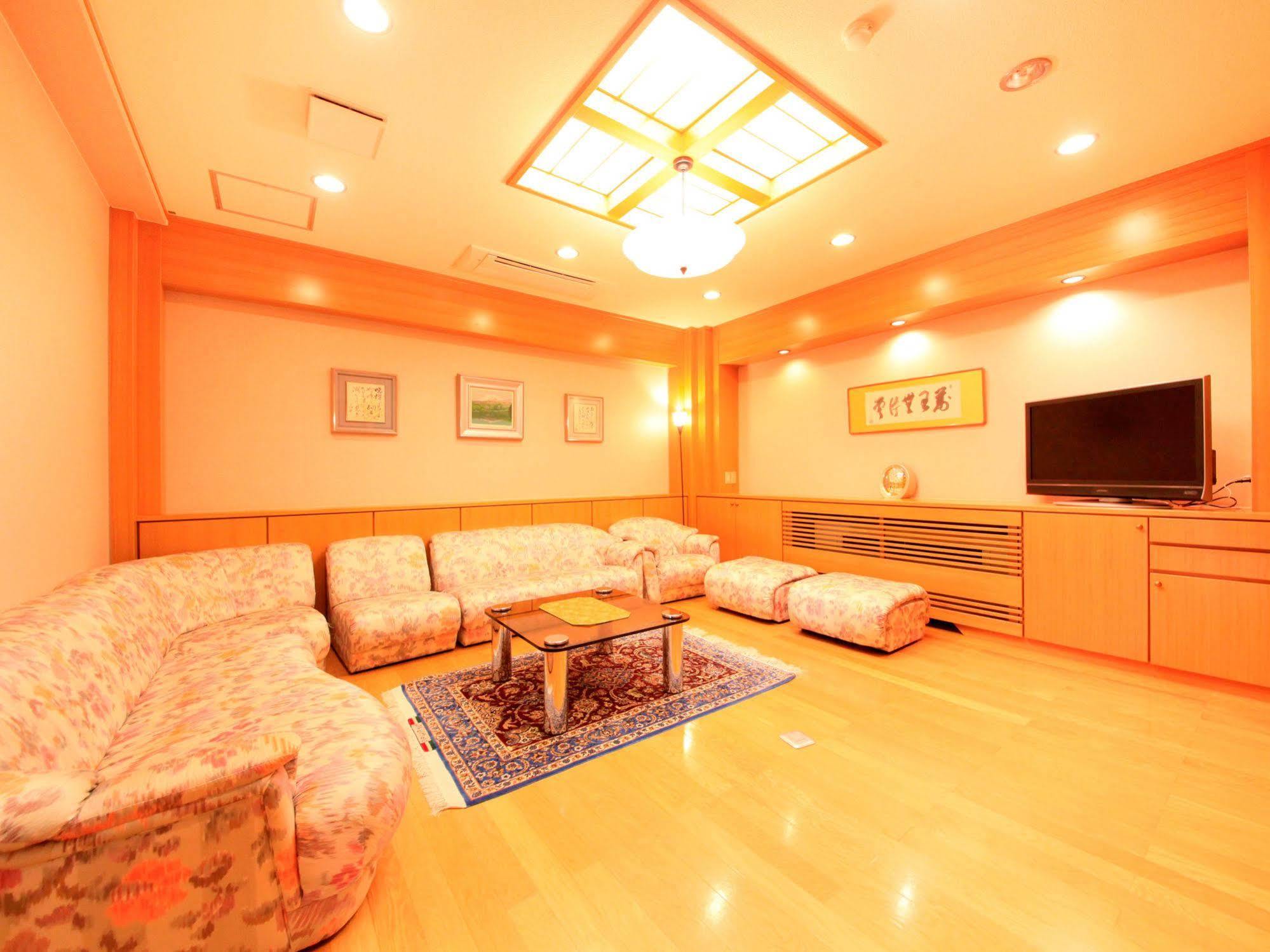 旅館 ホテル賀茂川荘 Takehara