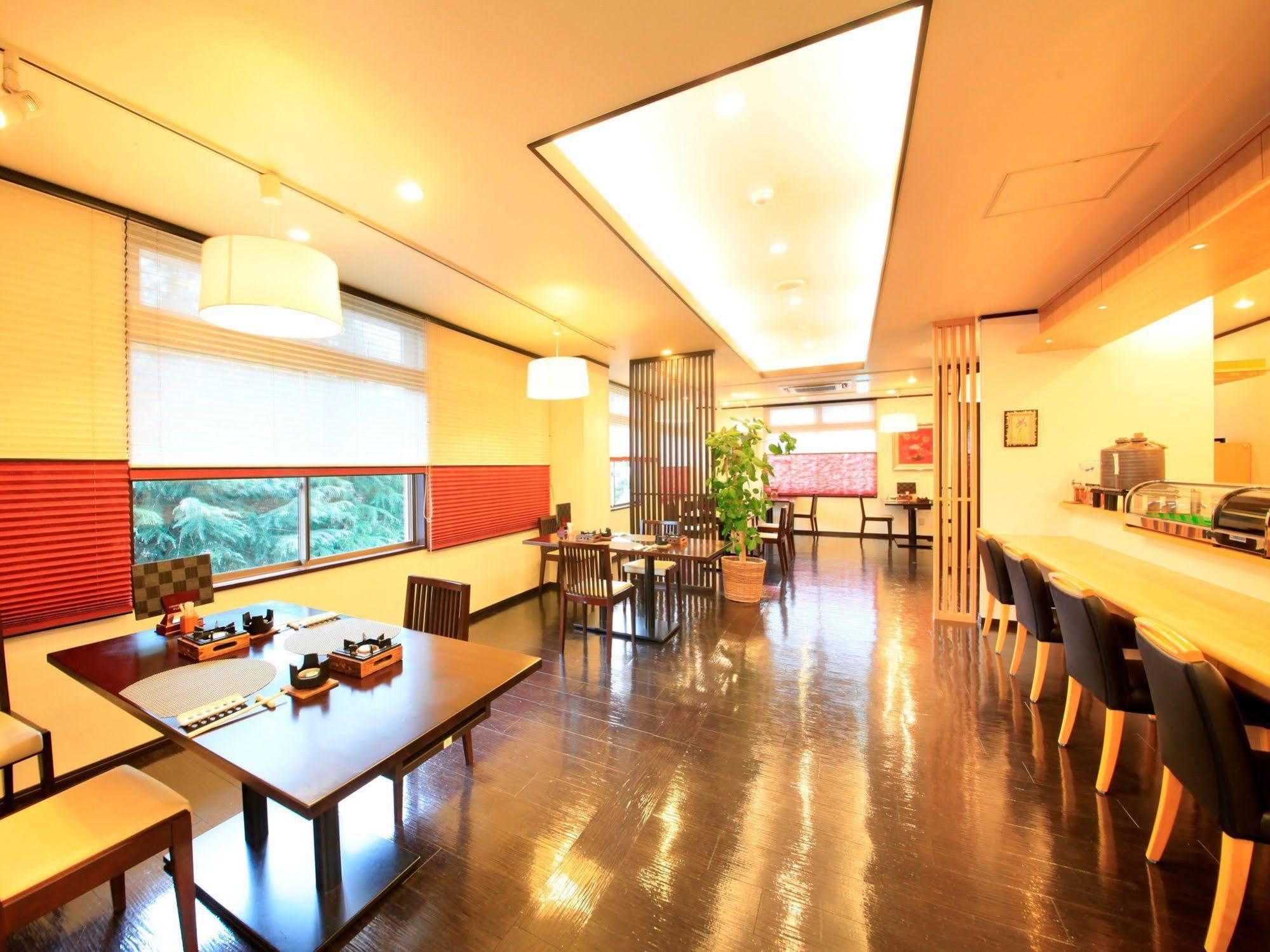 旅館 ホテル賀茂川荘 Takehara