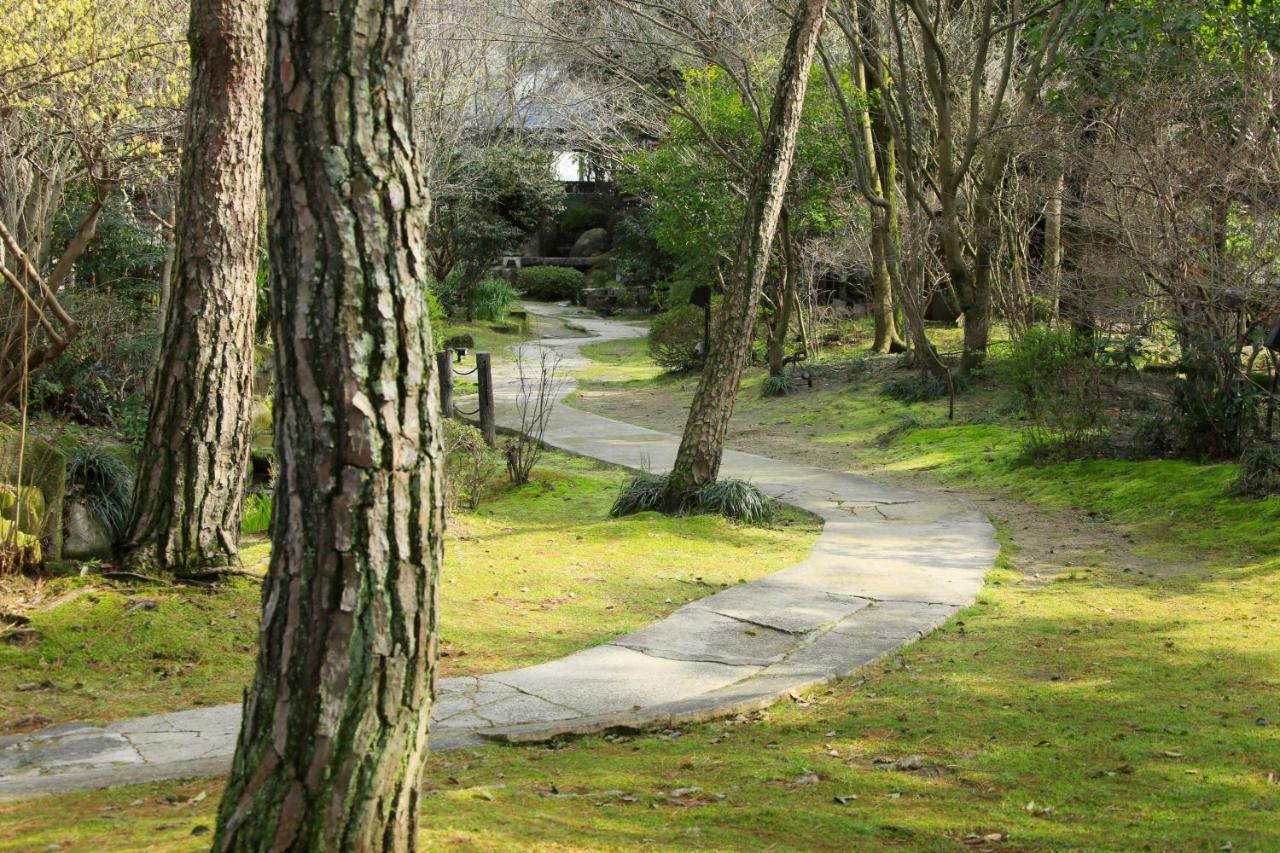 ホテル賀茂川荘 4*